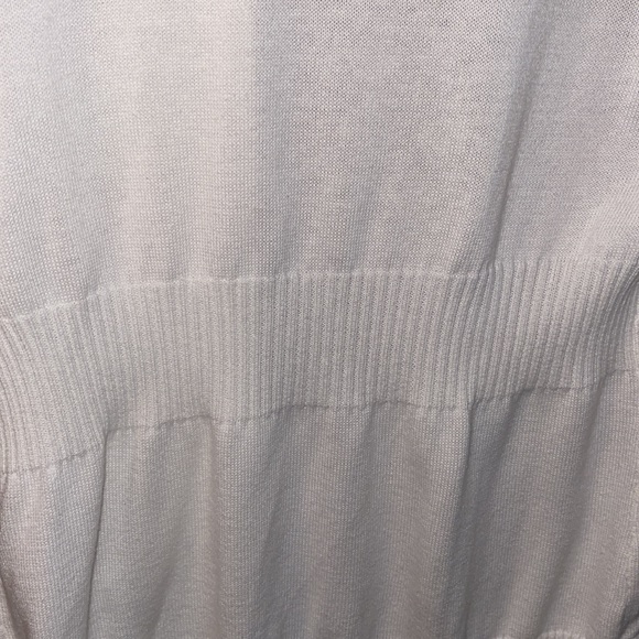 🤍🧥 - Picture 5 of 5